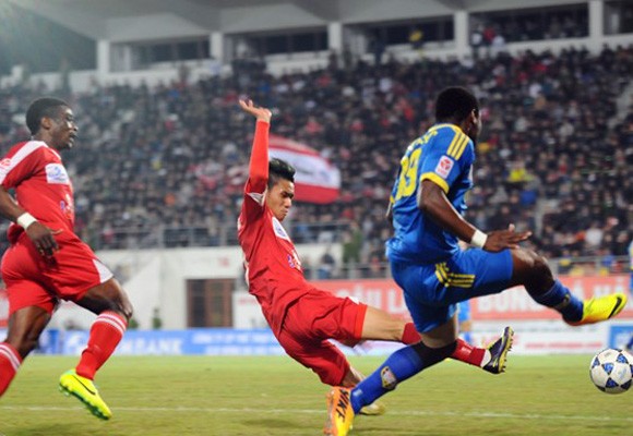 Vòng 20 V-League 2014: Sóng ngầm cuối bảng và những tin đồn "liên minh ma quỷ" ảnh 1