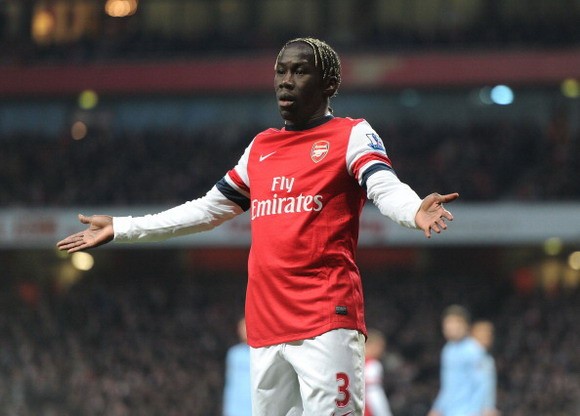 Sagna tiếp tục trì hoãn gia hạn với Arsenal ảnh 1