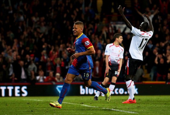 Hòa đau đớn, Liverpool dâng chức vô địch cho Man City ảnh 2