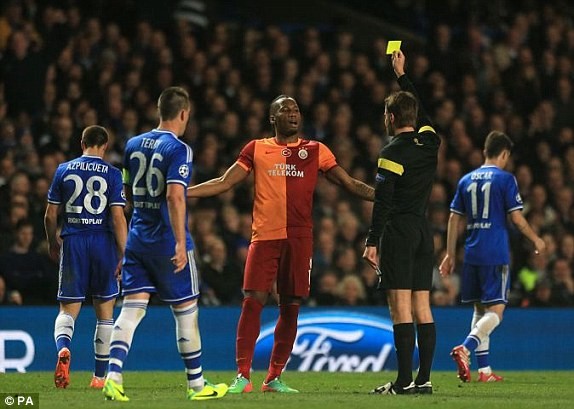 Chelsea thắng nhàn nhã Galatasaray, khi "voi rừng"... mất hút ảnh 2