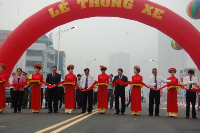 Thông xe cầu vượt đường Nguyễn Chí Thanh- Kim Mã ảnh 1