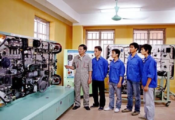 “Thừa thầy thiếu thợ”, trường nghề vắng bóng ảnh 2