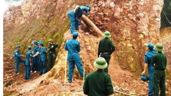 Vô hiệu hóa 2 quả bom, 72 quả mìn ảnh 1