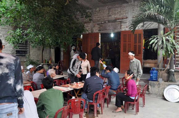 Chi tiết vụ cắt cổ hàng xóm, hiếp dâm trong đêm ảnh 3