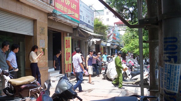 Cháy nồi cá kho, cả khu tập thể náo loạn ảnh 1