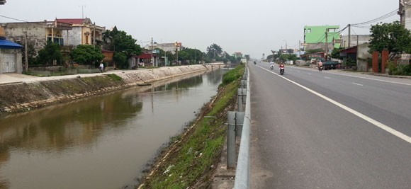 Vụ giết người vứt xác bên lề đường, nghi ngờ là hiện trường giả ảnh 3