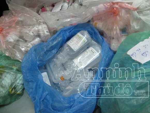 Thu giữ số lượng lớn thuốc tân dược hết hạn sử dụng ảnh 3
