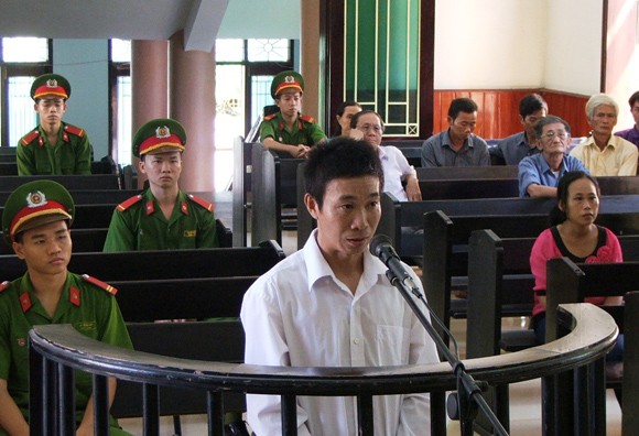 Dùng điện bẫy chuột làm chết người, lãnh án 3 năm tù ảnh 1