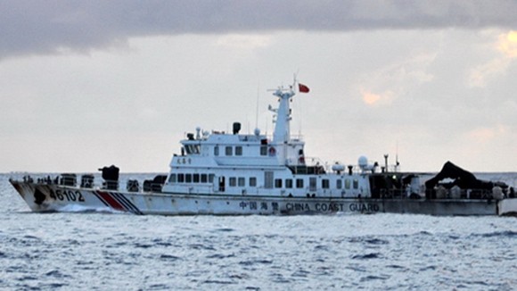 Tàu và giàn khoan Hải Dương 981 di chuyển ảnh 1