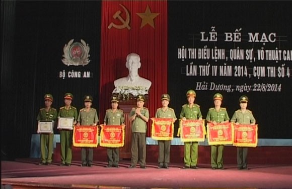Công an Hà Nội nhất toàn đoàn hội thi Điều lệnh cụm thi đua số 4 khu vực phía Bắc ảnh 1