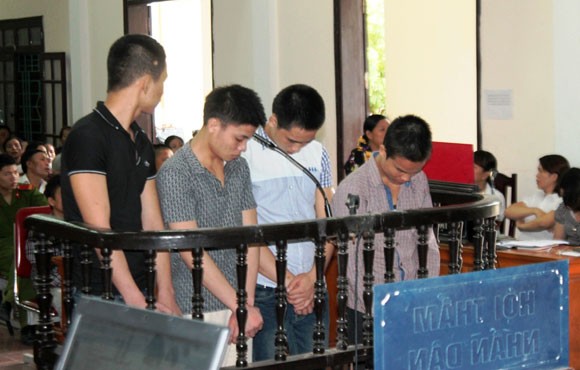 Nhóm thanh niên giết người vì tức nhau câu nói ảnh 1