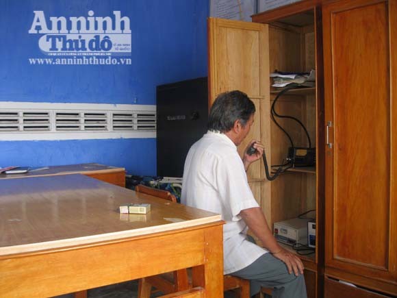 Tàu câu cá ngừ gặp nạn, 9 ngư dân thoát chết ảnh 1