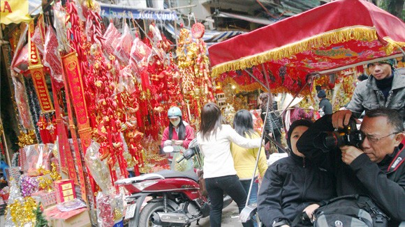 Miền Bắc đón tết trong mưa phùn, rét đậm ảnh 1