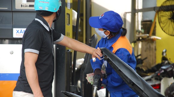 Giảm thuế nhập khẩu xăng dầu về mức 0% ảnh 1