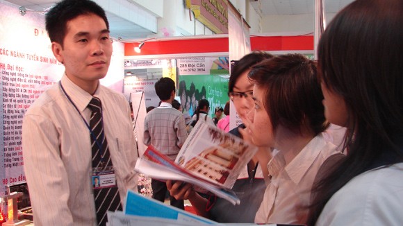 Chọn kỹ trường và ngành học ảnh 1