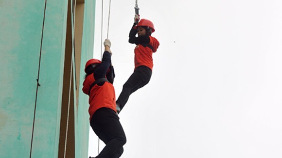 Học cách thoát nạn khi cháy nhà ảnh 1