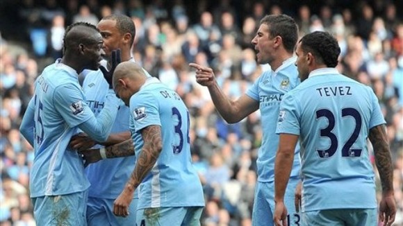 Man City giương cờ trắng ảnh 1