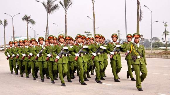 Tích cực “rèn cán, luyện quân” ảnh 1