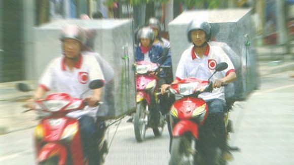 Độc chiêu kiếm tiền ngày nắng nóng ảnh 1