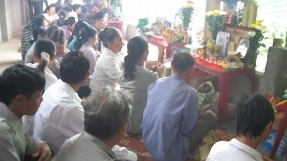 Tìm mộ bằng phương pháp ngoại cảm: Thầy thật ít, rởm nhiều ảnh 1