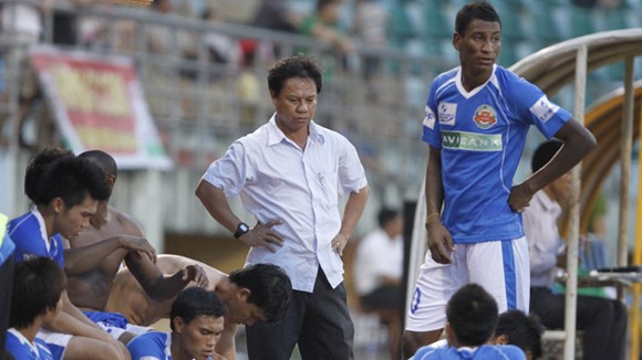 Navibank chán bóng đá: V-League kề miệng vực ảnh 1