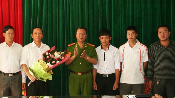 Công an tỉnh Lai Châu khen thưởng CBCS khám phá án ma túy ảnh 1