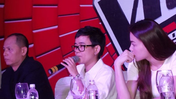 Lộn trái showbiz ảnh 1