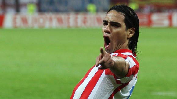 Chelsea sẵn sàng phá két vì Falcao ảnh 1