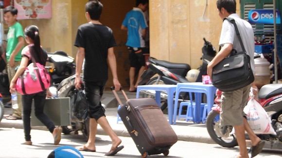Tân sinh viên và nỗi ám ảnh đầu năm học ảnh 1