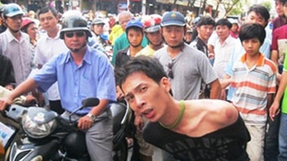 Đối mặt với trộm, cướp phải làm thế nào? ảnh 1