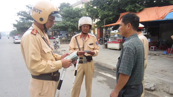 Góp phần giảm tai nạn giao thông ảnh 1