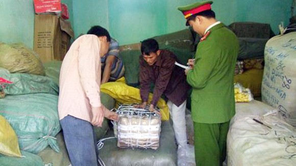 Ráo riết chống hàng nhập lậu cuối năm ảnh 2