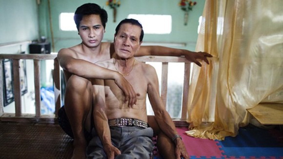Chuyện của người đồng tính công khai lớn tuổi nhất Việt Nam ảnh 2