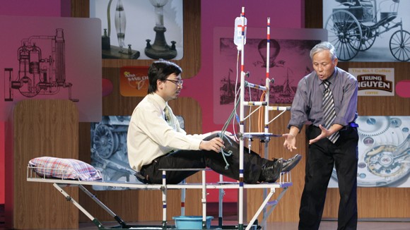 “Giáo sư Cù Trọng Xoay - Đinh Tiến Dũng": Trở về đúng độ tuổi của mình ảnh 2