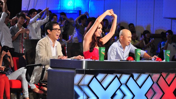 “Tìm kiếm tài năng - Vietnam’s Got Talent” tập 3: Giám khảo ghi điểm ảnh 1