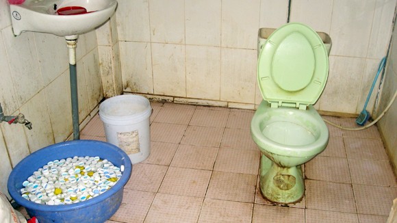 Champagne 12.000 đồng/chai làm từ cồn công nghiệp ảnh 4