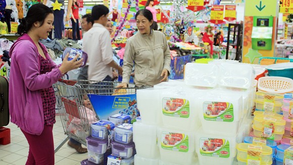 Ráo riết chuẩn bị hàng hóa phục vụ Tết ảnh 1
