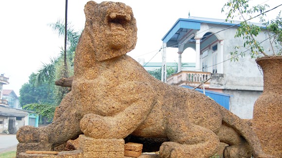 Về xứ Đoài, thổn thức đá ong ảnh 1