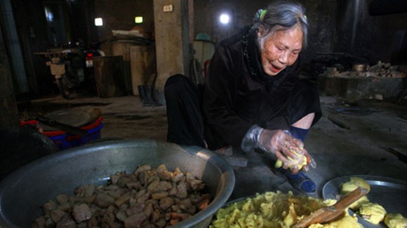 Tết sớm ở làng bánh chưng ảnh 2