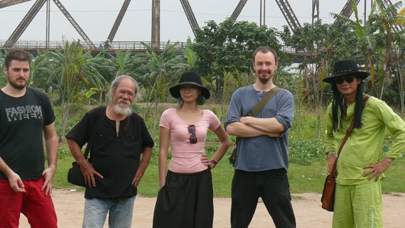 Đưa “chợ quê” ra sông Hồng ảnh 1