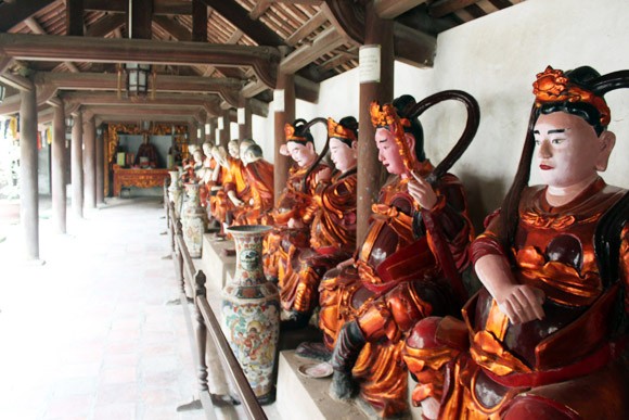 Kỳ lạ ngôi chùa có chuông bằng vàng ảnh 3