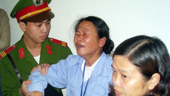 Tiếng khóc của người đàn bà mất con ảnh 1