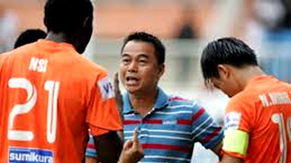 Lại nghi án bán độ ảnh 1