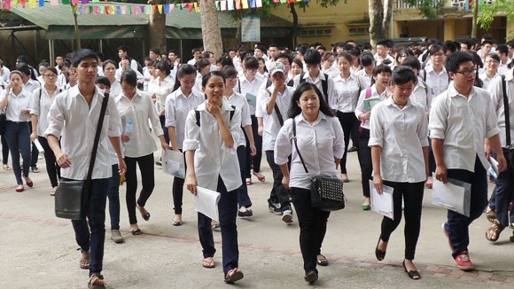 Hàng loạt địa phương giảm tỷ lệ tốt nghiệp THPT ảnh 1