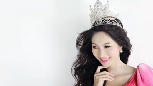 Nhan sắc Việt dự thi “Hoa hậu Thế giới 2013”: Không “cố đấm ăn xôi” ảnh 2