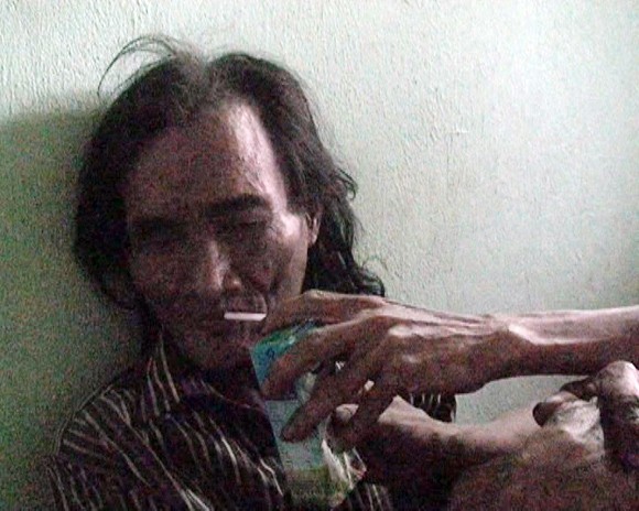 Cận cảnh cuộc sống nguyên thủy của “người rừng” Quảng Ngãi ảnh 1