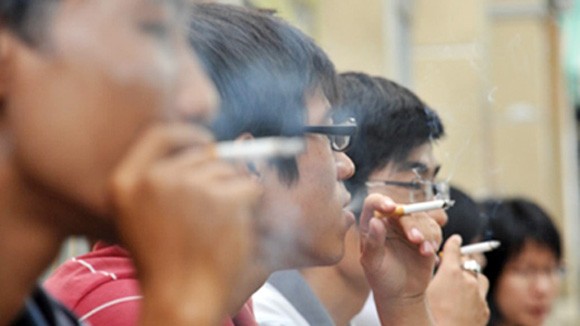 Quy định mới về hút, mua bán thuốc lá: Khó khả thi ảnh 1