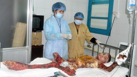 Ca trực kinh hoàng của những người đứng ngoài tiêu cực ngành y ảnh 2