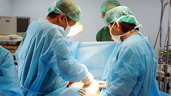 Bác sĩ chuyên khoa nói về nguyên nhân chết của nạn nhân bị ném xác phi tang ảnh 1
