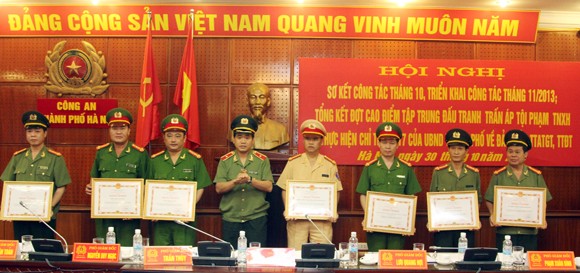 Siết chặt kỷ luật, nâng cao trách nhiệm người chỉ huy ảnh 2